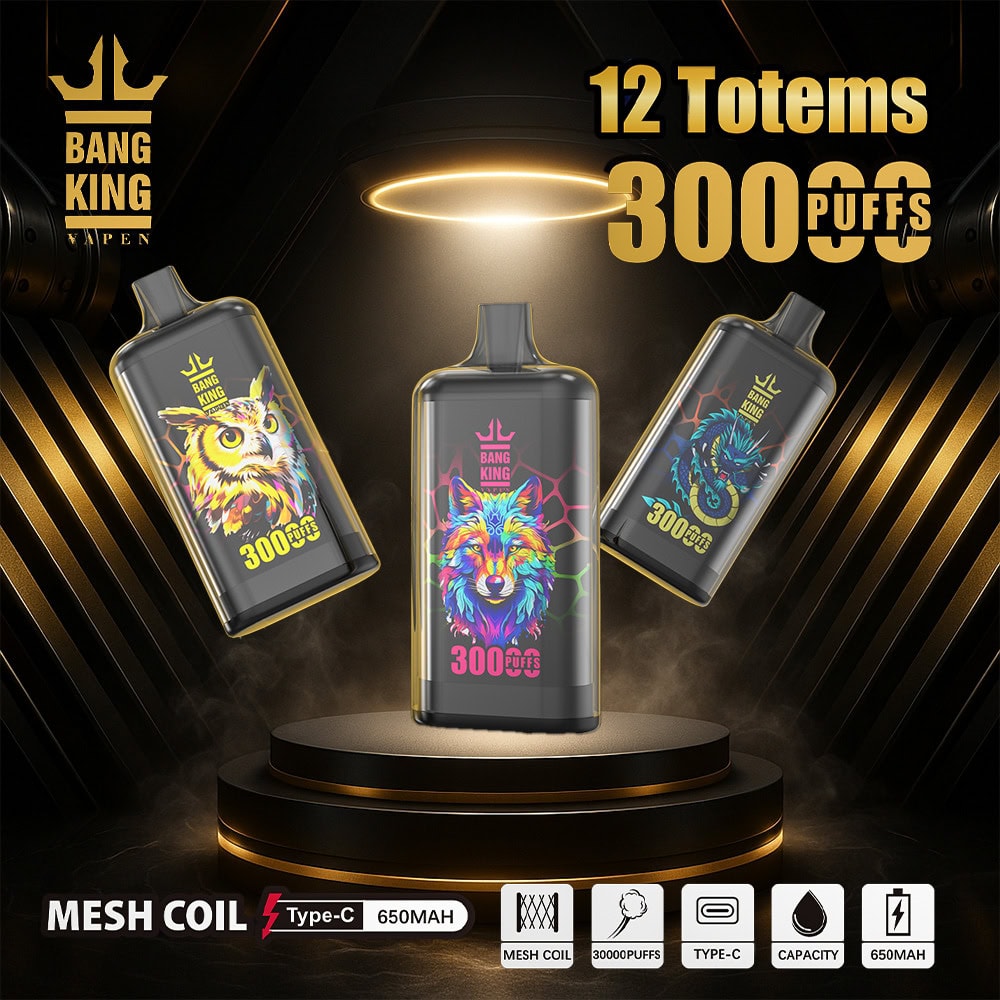 Drie Bang King vape-apparaten met kleurrijke dierentotems op de etiketten, met kenmerken zoals 30.000 trekjes, mesh-coil, Type-C-opladen en een capaciteit van 650 mAh, afgezet tegen een dramatische zwart-gouden achtergrond met gloeiende accenten.