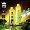 Due dispositivi Bang Blaze 4 in 1 per lo svapo con uno sfondo color neon, che ne evidenziano le caratteristiche quali batteria da 650 mAh, display digitale, ricarica di tipo C e 60.000 tiri, con un dispositivo raffigurante una scimmia con un cappello viola.