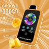 Immagine promozionale del Crystal Mary usa e getta arancione, con display digitale, icone e testo che evidenziano 50000 puff, 28 ml di liquido, doppia coil, batteria da 900 mAh e regolazione di nicotina e ghiaccio, con pezzi di mango e ananas in vista.