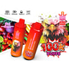 Image promotionnelle pour la vape jetable triple Bang King Vapen montrant deux appareils de vape rouges avec des illustrations d'aigle en gras, entourés de fruits colorés et des détails du produit comme une batterie de 650 mAh, une capacité de 18 ml, des bobines de maille et des ' 100 000 bouffées ' ; .