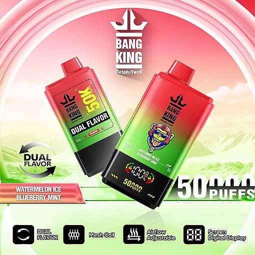 Zwei Bang King 50000 Vape-Geräte mit rot-grünem Farbverlaufsdesign, mit Branding, einer digitalen Anzeige, zwei Geschmacksoptionen für Wassermeloneneis und Blaubeerminze sowie wichtigen Funktionen wie Mesh-Spule und Luftstromeinstellung vor einem farbenfrohen, futuristischen Hintergrund, der 50.000 Züge verspricht.