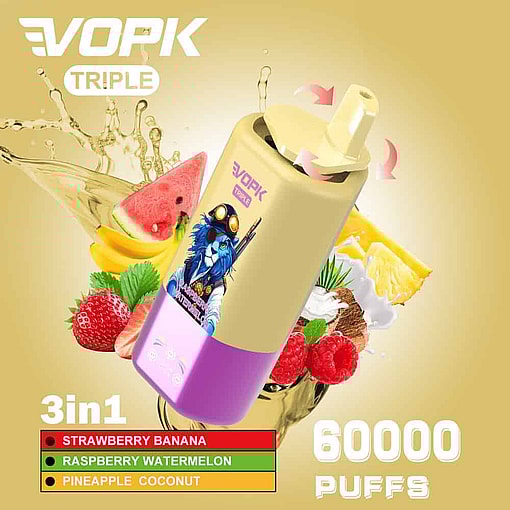 Werbebild für das Vopk Triple Vape-Gerät mit einem gold- und violetten Vape mit einer blauen Charakterillustration, umgeben von Erdbeeren, Bananen, Himbeeren, Wassermelone, Ananas und Kokosnuss, das für drei Geschmacksrichtungen und 60.000 Züge wirbt.