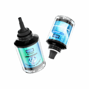 Twee wegwerp-vape-apparaten met cilindrische vormen en digitale displays, met glanzende labels met merk- en smaaknamen zoals 'Blueberry Ice'.
