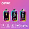 Trois vapoteuses Okso colorées sont présentées verticalement sur un fond rose dégradé. Chacune arbore un personnage coloré à l'écran et met en valeur des fonctionnalités telles qu'une double résistance maillée, une batterie rechargeable de type C, une batterie de 850 mAh, un e-liquide de 40 ml et 5 000 bouffées. Okso-Magic-Mirror-50000