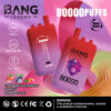 Promotionele afbeelding voor Bang Legend Vape-apparaten met twee gradiëntrode en paarse dampen, gelabeld met 80.000 suffels, drievoudige smaakopties (Strawberry-watermeloen, druivenijs, Rainbow Candy), Type-C-opladen, dubbele mesh, verschillende nalevingsiconen en een nicotine-waarschuwing tegen een kleurrijke abstracte achtergrond.