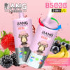 Bang Legend 3-in-1 wegwerp-vape-apparaten met een cartoonaapillustratie, met aardbei-, frambozen-, zwarte bessen- en bananenaroma's, omringd door afbeeldingen van de vruchten, en 8500 kiezels benadrukt.