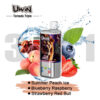 Uwin Tornado Triple Vape Product met leeuwgraphic op het etiket, omgeven door perziken, bosbessen, aardbeien, een Red Bull -illustratie en waterspat, benadrukkende smaken: zomerse perzik ijs, bosbessenbroebberry en aardbei -rode stier.